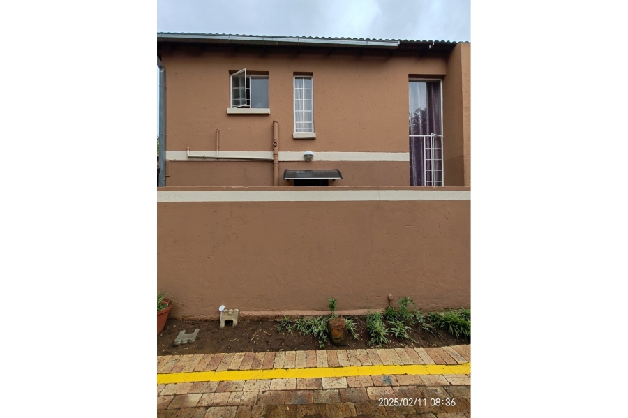 2 Bedroom Property for Sale in Vaalpark Free State